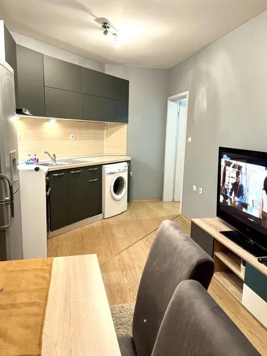 Дава се под наем Тристаен апартамент в Варна, Генералите - 70 кв.м за 475 € - Снимка #1