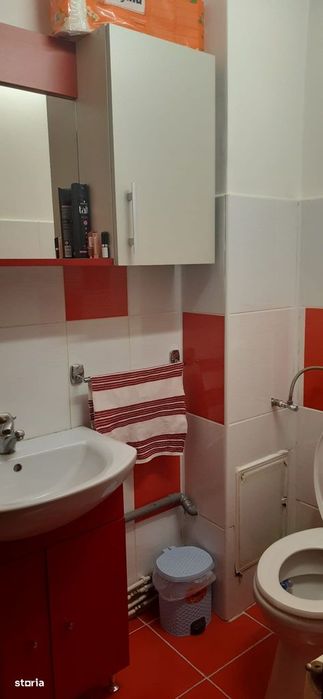 Apartament cu balcon și parcare, 3 camere, 67mp