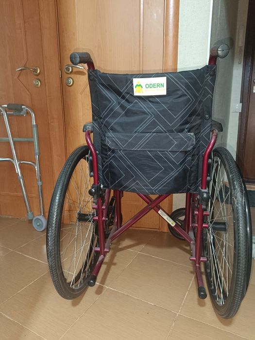 Коляска инвалидная