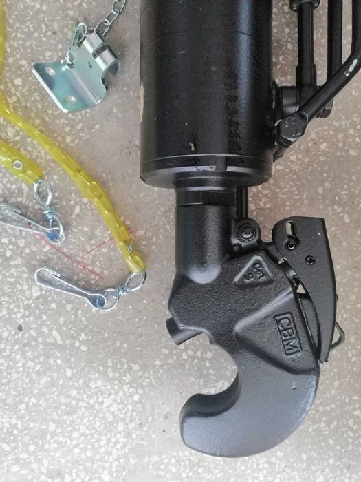 Tirant central hidraulic categoria 3 CBM