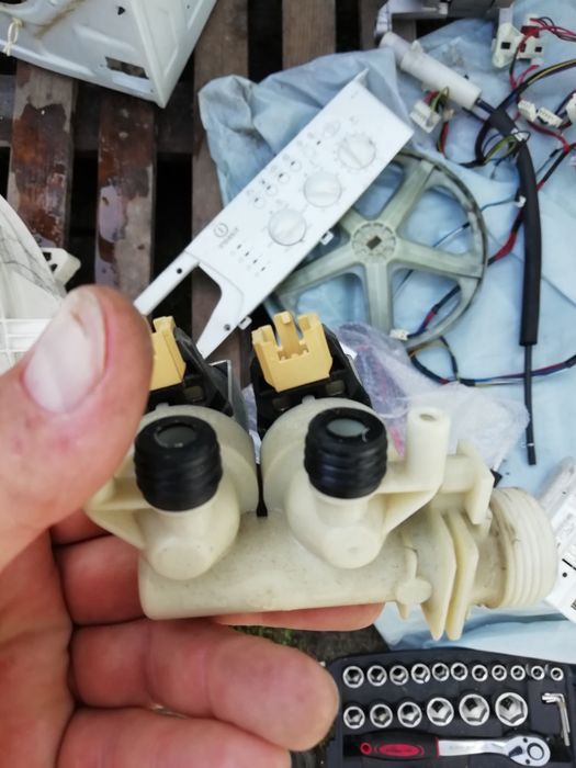 Пералня indesit wil 125 и AEG ELECTROLUX