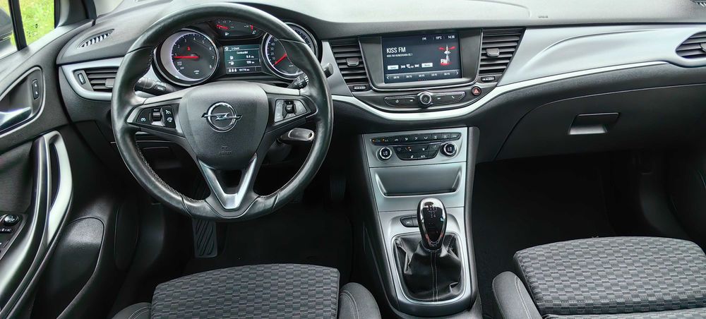 Opel Astra K * 2018 * Euro 6 * Senzori * Carplay si Android Auto
