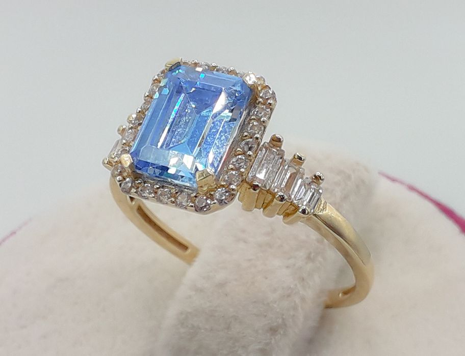 Inel din aur de 14k cu Aquamarin!