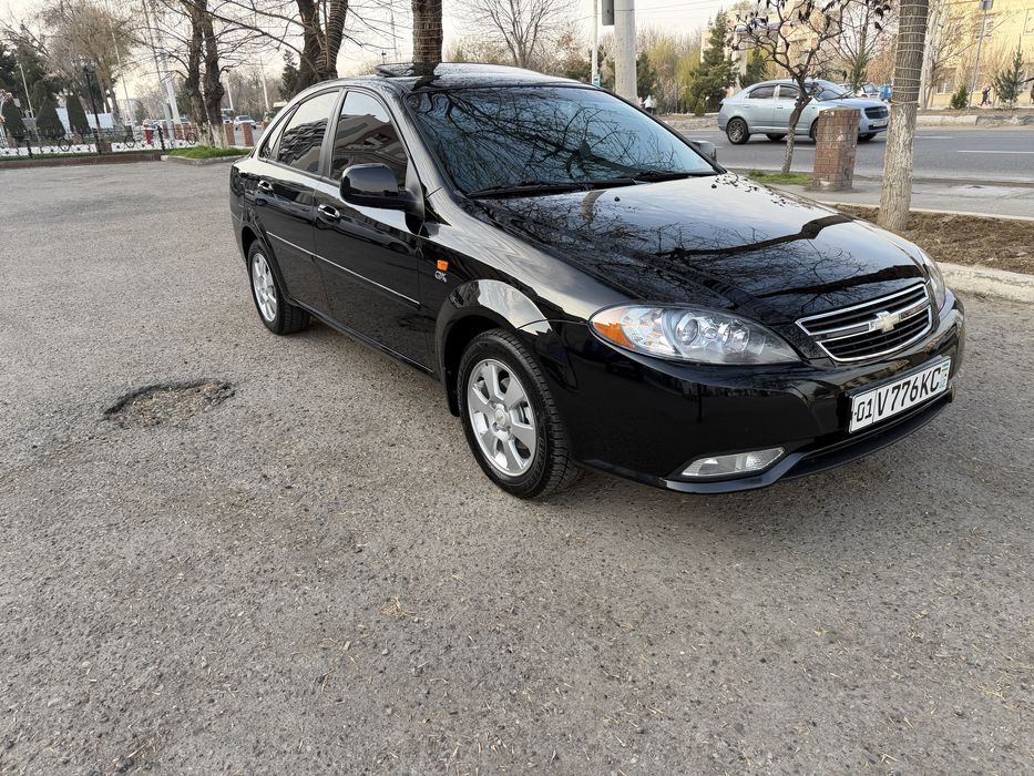 Автомабил жентра автомат