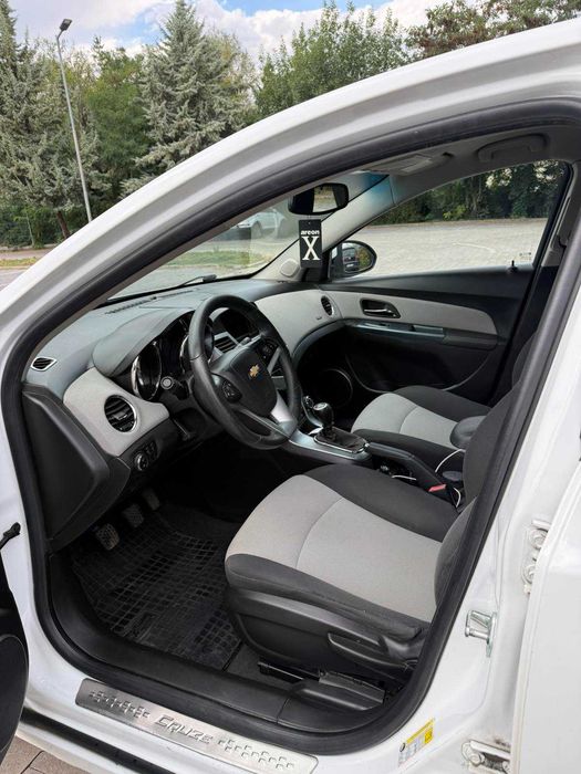 Chevrolet Cruze LT 2011