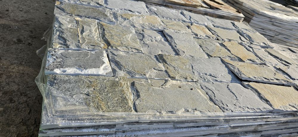 Piatră naturală scapițată