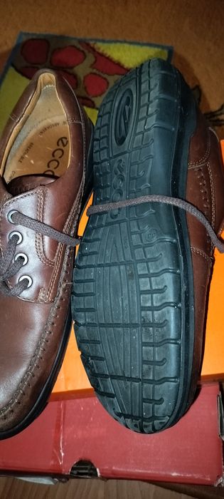 Pantofi ecco doar probati nr 44,made in  slovenia