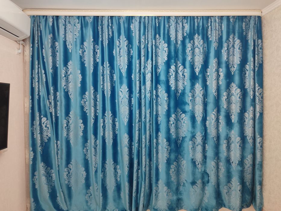 Продам шторы с тюлем