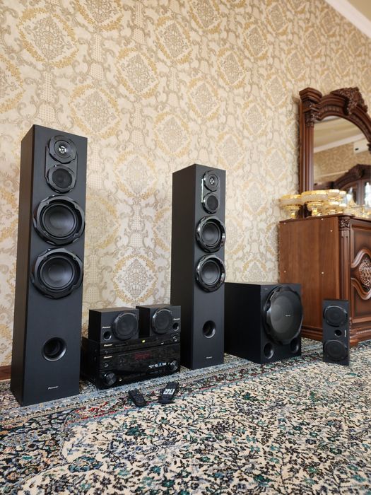 Pioneer активный  субвоофер монстры