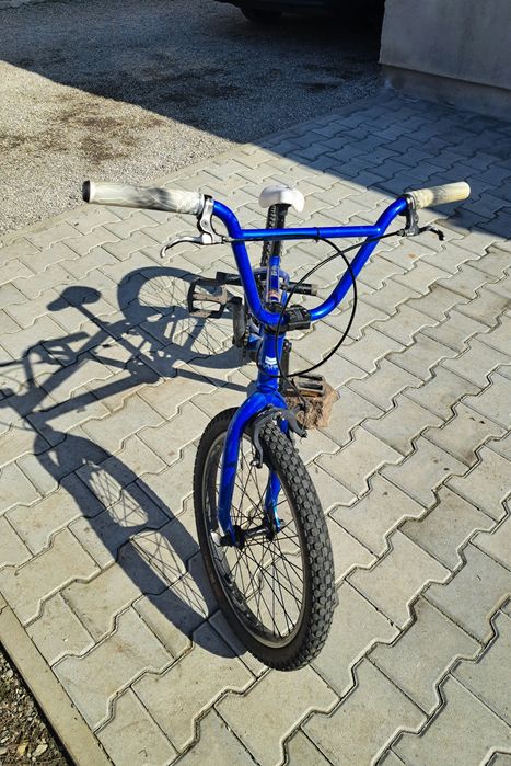 De vinzare bicicleta Bmx