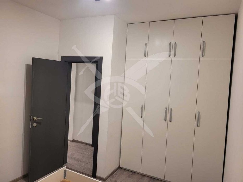 Дава се под наем Тристаен апартамент в София, Център - 62 кв.м за 822.63 € - Снимка #5