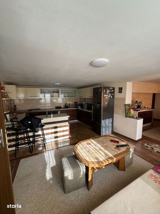 Vila 336 mp utili, garaj 2 masini, teren 380 mp, zona Grivitei