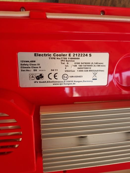 Răcitor mașină 12 volt NOU