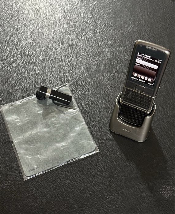 Nokia 8800 carbon arte