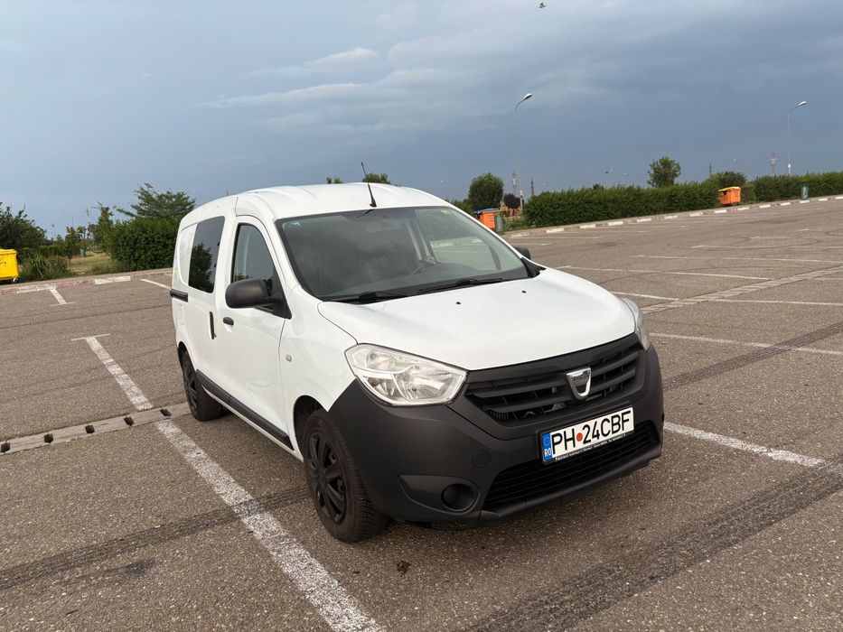 Vând Dacia Dokker