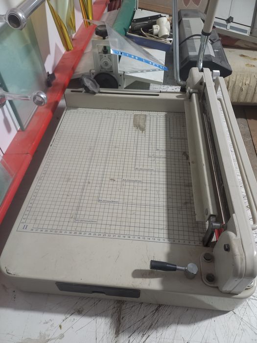 Гильотина резак большой