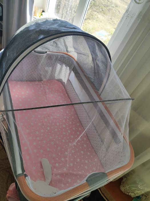 Продам кроватку для малыша