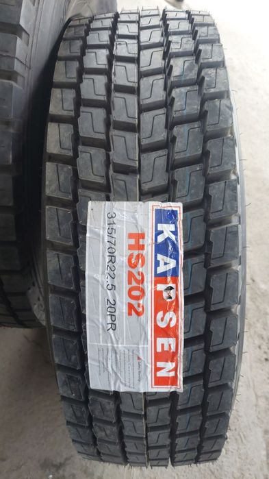 Грузовые автошины 315/70R22.5 Автошины для фуры