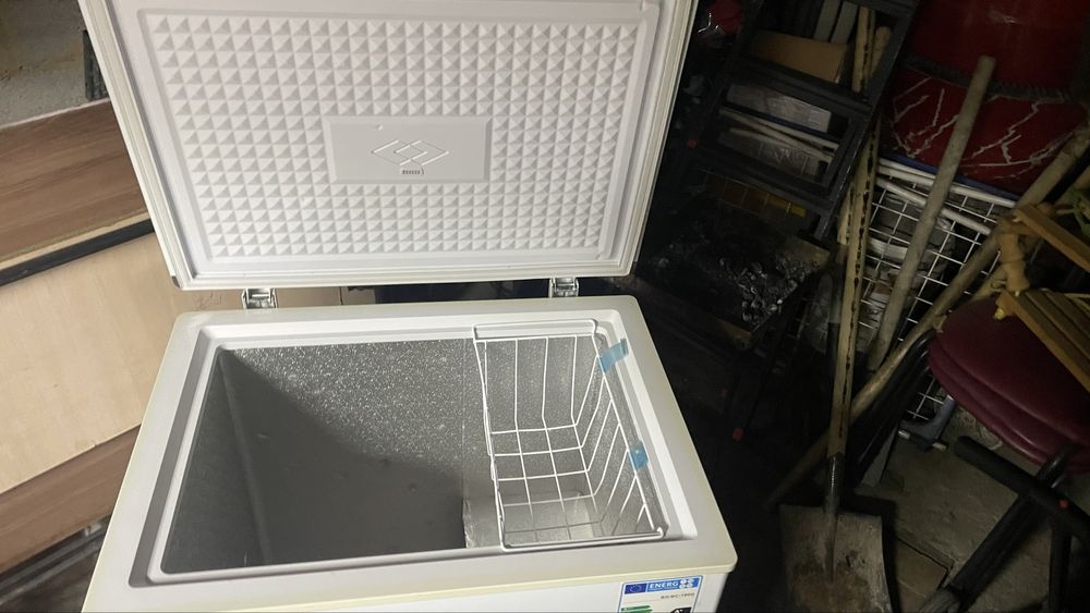 морозильник хорошем состояния