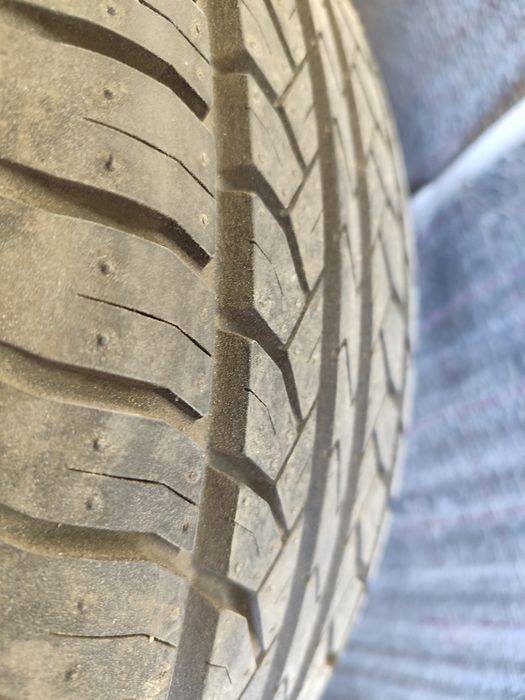 Продам резину R 15