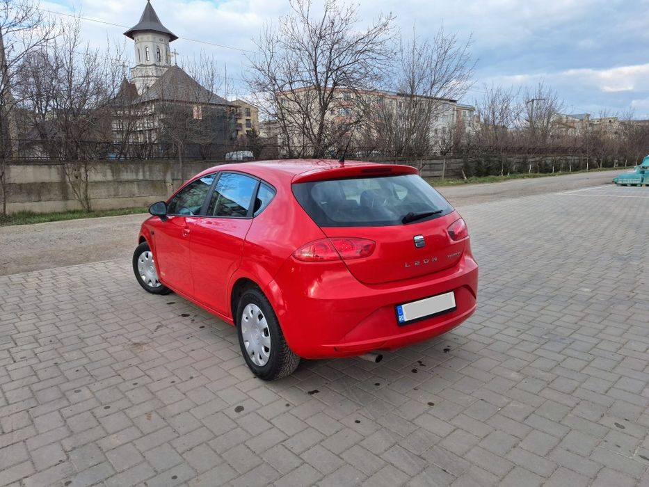 Seat Leon > 2013 > 1.6 TDI > Inmatr. Ro > Proprietar >