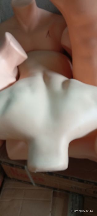 Манекен мужской.