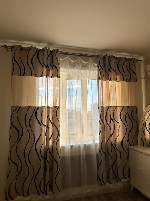 3 Шторы с тюлем, б/у