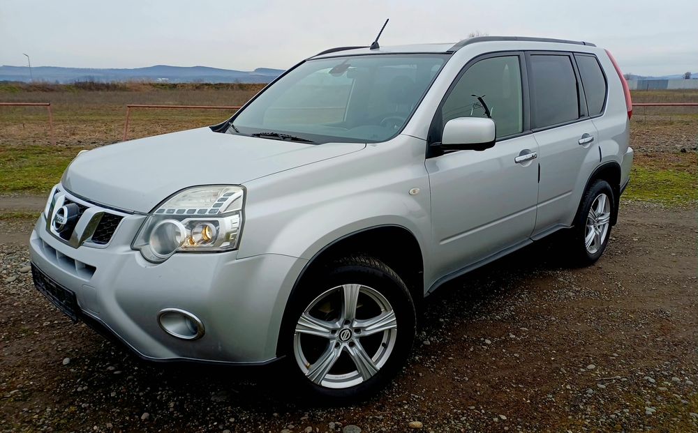Nissan x-trailer, diesel, 2 litri, 150 c.p2012, full ca dotari