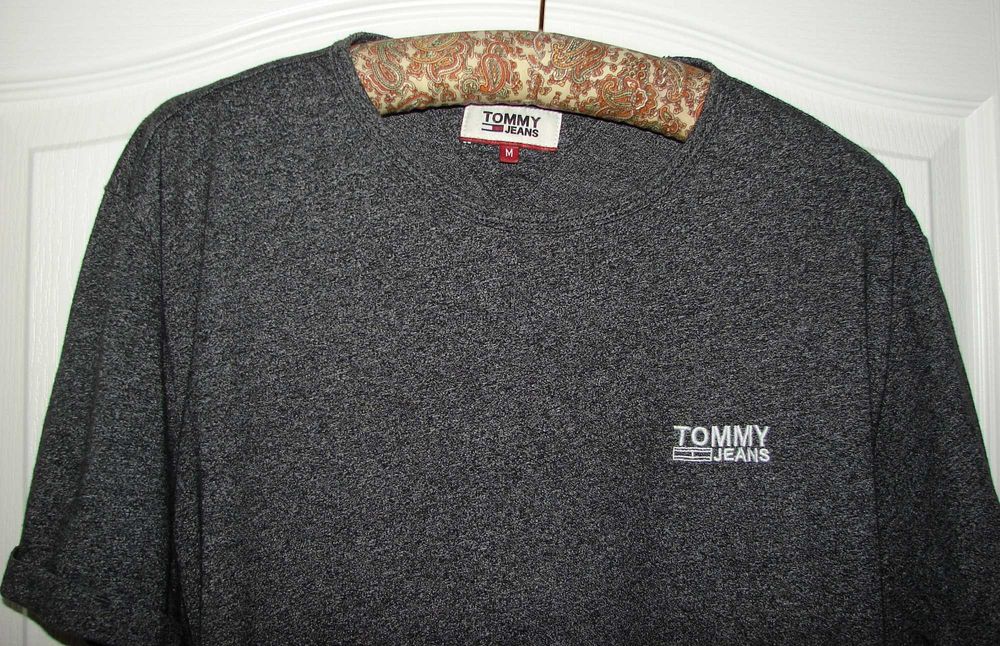 Tricou TOMMY HILFIGER JEANS, Marimea M, Gri, Autentic/Original