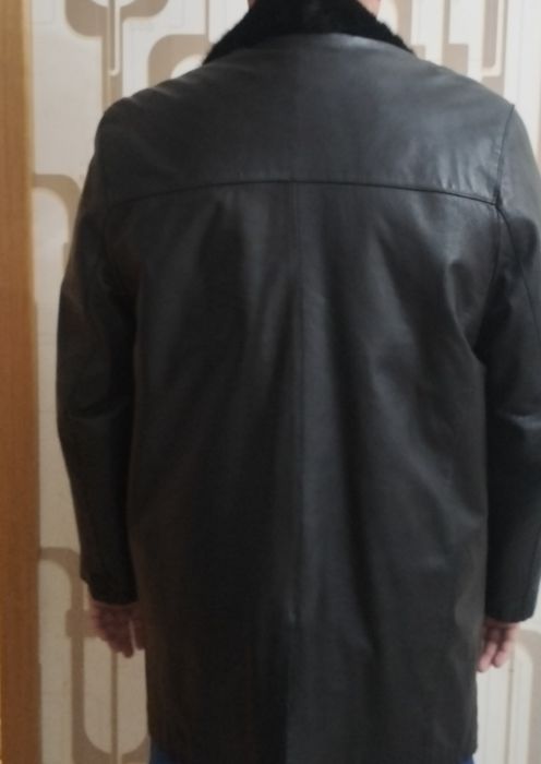 Мужская кожаная куртка