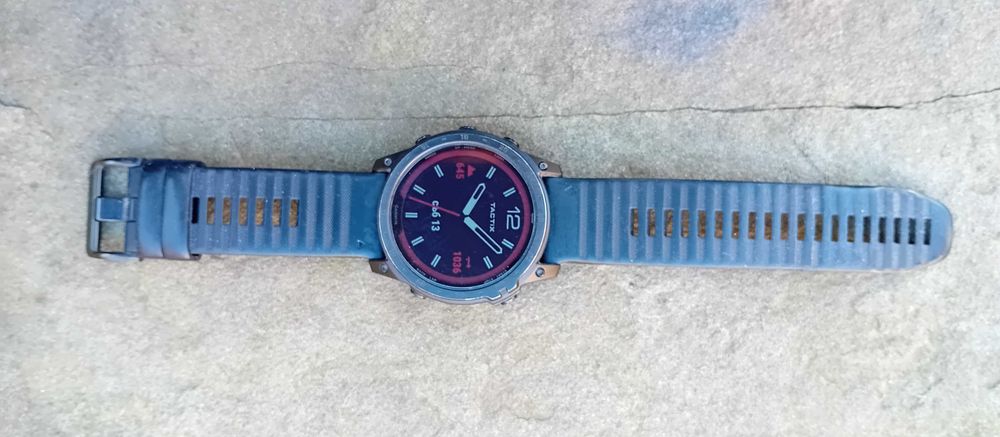 Часовник Garmin TACTIX 7