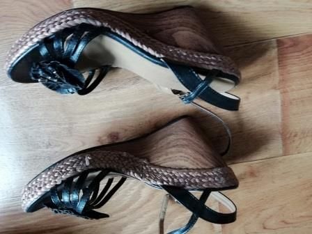 Сандали 40-41 номер