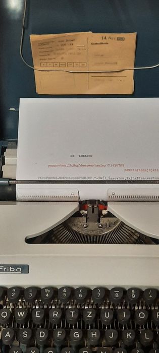 Mașină de scris Erika impecabilă