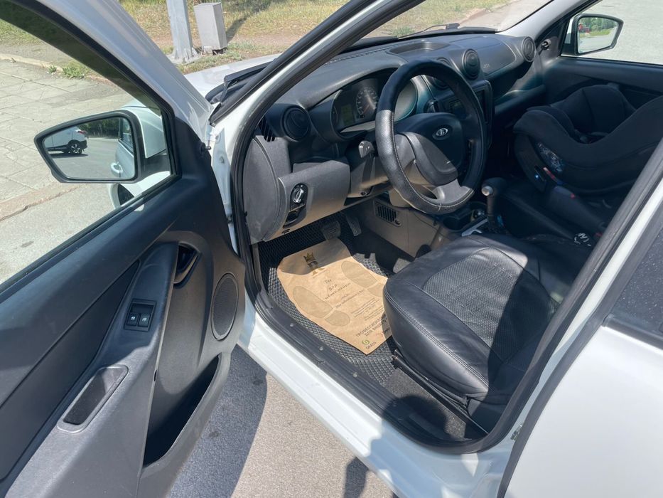 Продам Lada Granta 2013