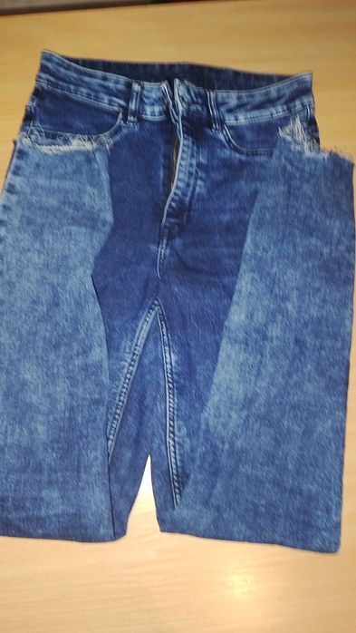 Къси дънкови панталонки, поли и дънки