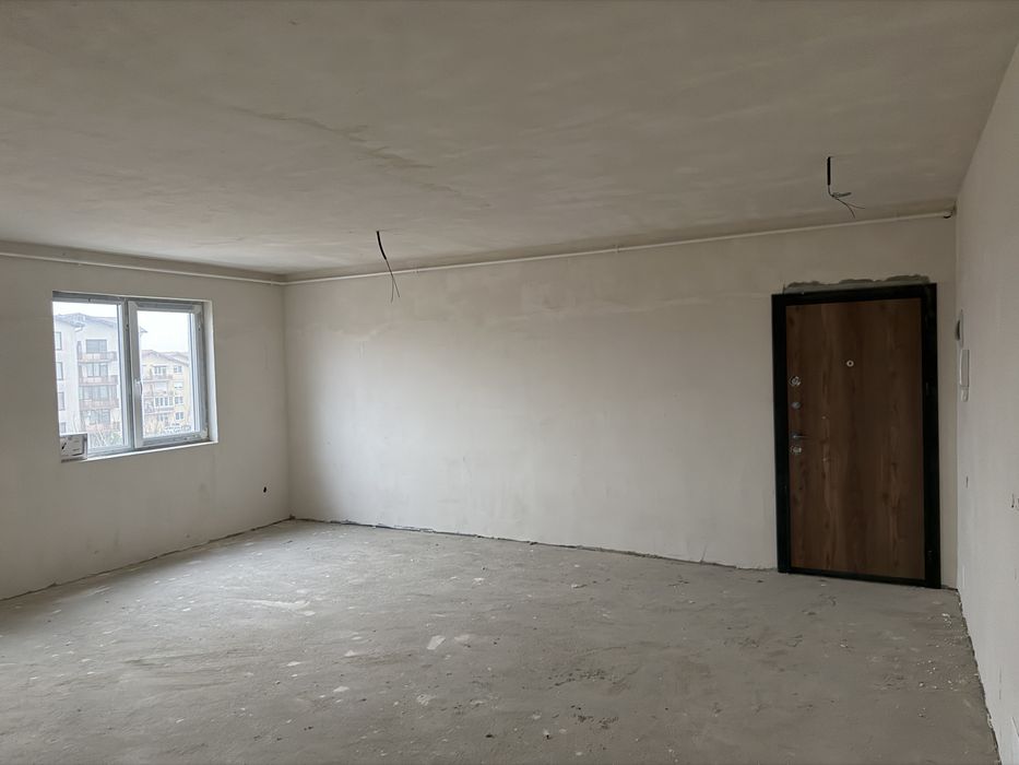 Persoana fizica vamd apartament 2 camere
