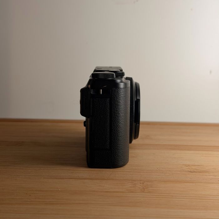 Fujifilm  XF10, 24.2 MP APS-C, дигитален фотоапарат