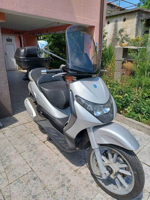 Piaggio Beverly 250