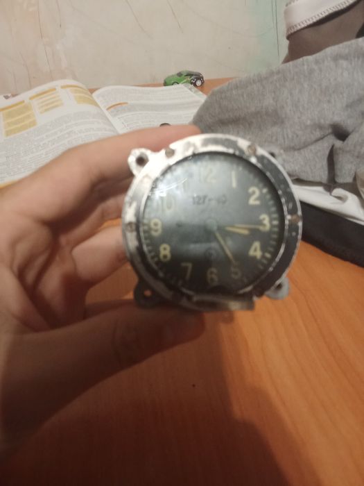 Советский бортовые часы 127 -ЧС