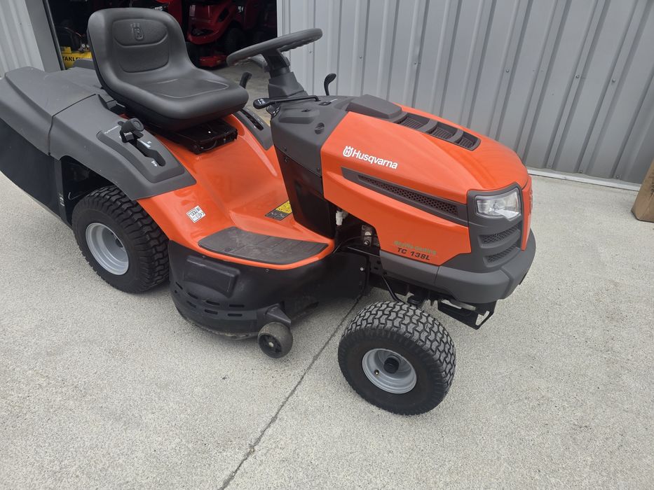 Tractor gazon Husqvarna TC 138L an 2020