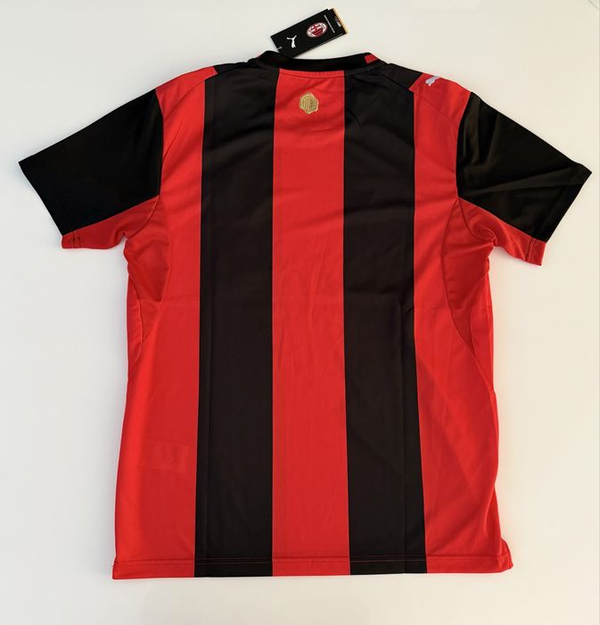 Trixou fotbal barbati , AC Milan 26/27