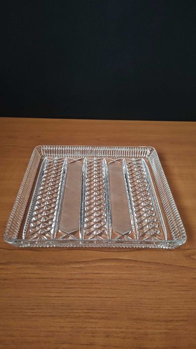 2 квадратни кристални плата ръчно гравирани