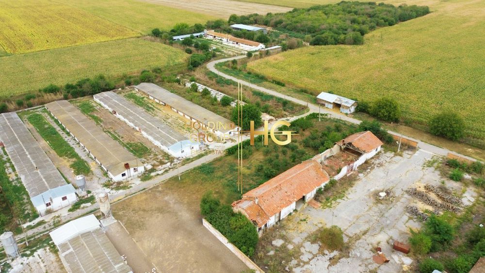 Продава се Промишлена сграда в с. Стефаново, Област Добрич - 6977 кв.м за 172 €/кв.м - Снимка #6