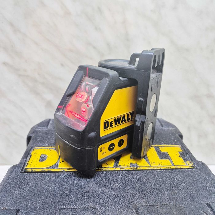 Nivela laser linie verde DeWALT dw087 Zeus Amanet Militari 34492