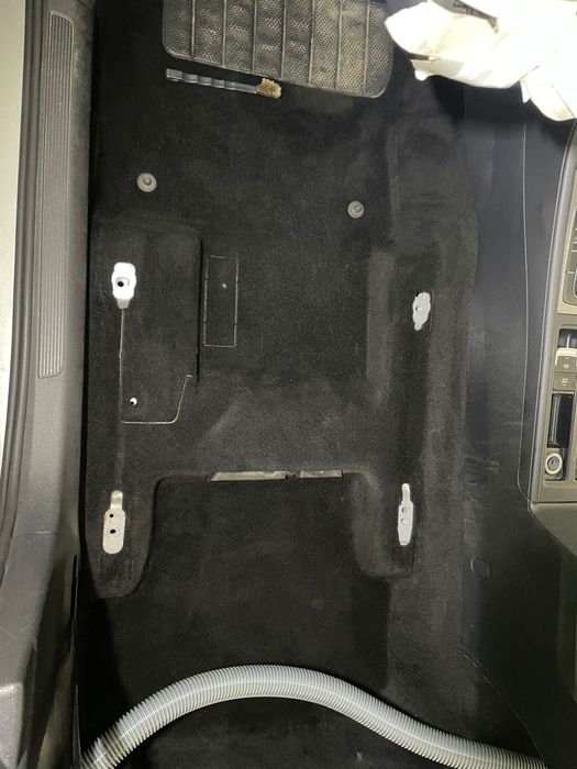 Curatare tapiterie auto,curatare canapele la domiciliu,detailing auto