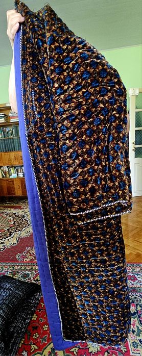 Чупон, тунлар бор.