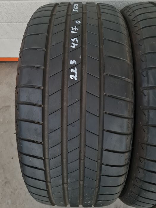 Летни гуми 4 броя BRIDGESTONE Turanza T005 225 45 R17 дот 5023