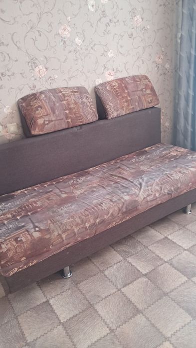 Отдам бесплатно  тахта-диван