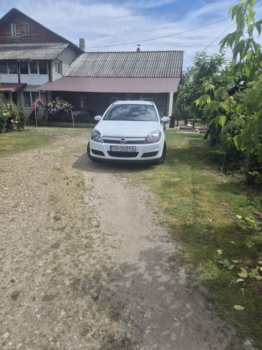 Opel astra h 1.6 benzina motor refăcut de la 0