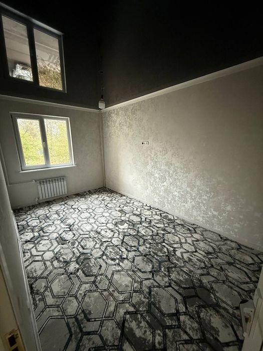 Юнусабад 4 квартал 2/3/9 (58²) продаётся квартира